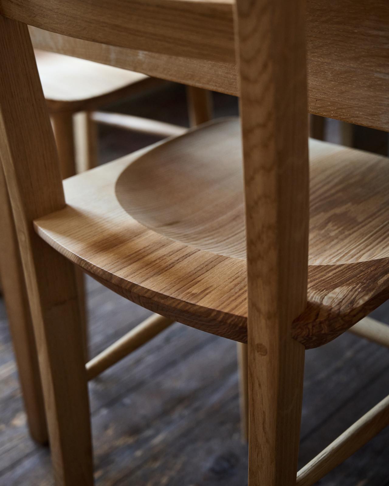 The Bum Chair deVOL Kitchens